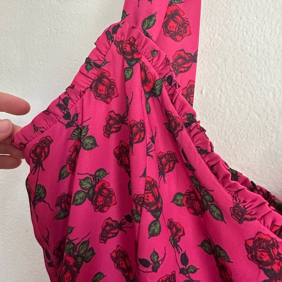 Betsey Johnson Pink Dress with Red Floral Accents - Picture 4 of 8
